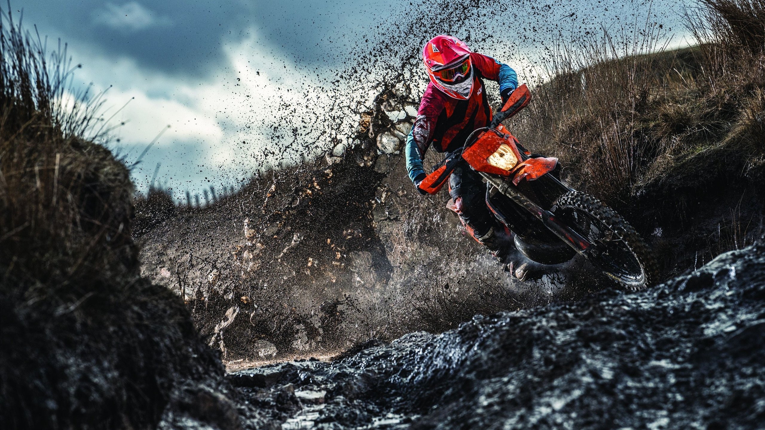 视频直播-德布劳内连续十场比赛得分超过惊险取胜，掘金挑战极限！